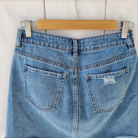 Pacsun denim distressed mini skirt - Picture 6 of 12